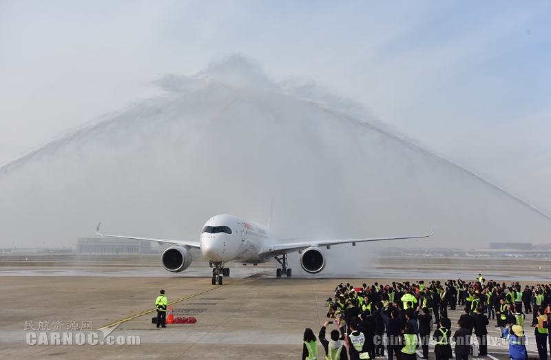 东方航空革新之旅揭秘，历史性技术突破背后的故事（11月14日最新消息）